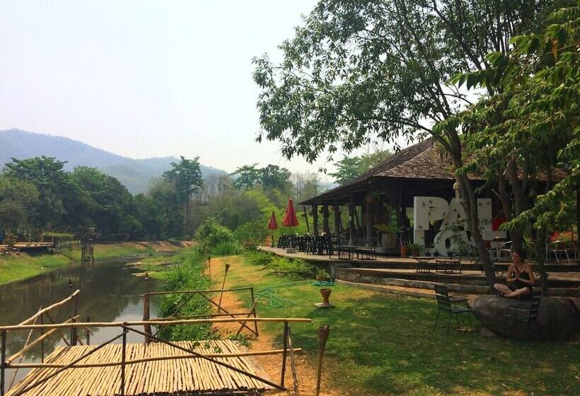 리조트 Pai River Corner