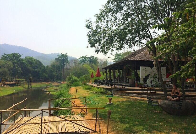 리조트 Pai River Corner