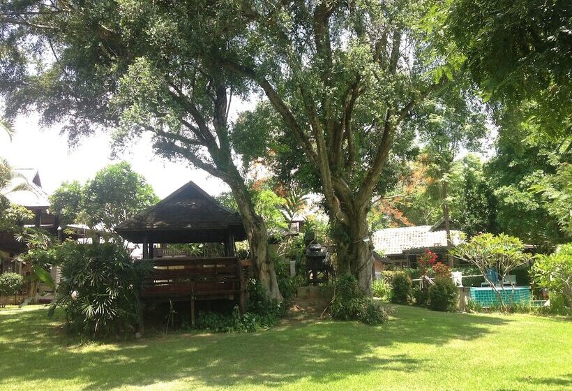 리조트 Pai River Corner