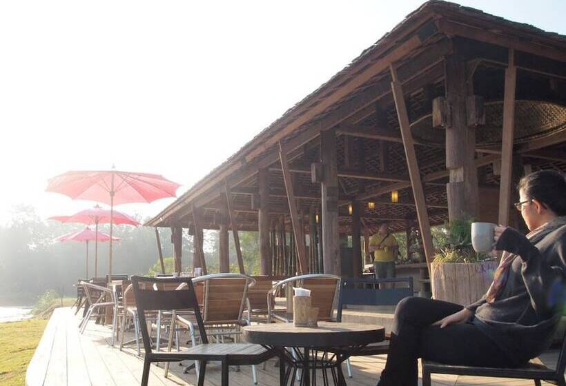 리조트 Pai River Corner