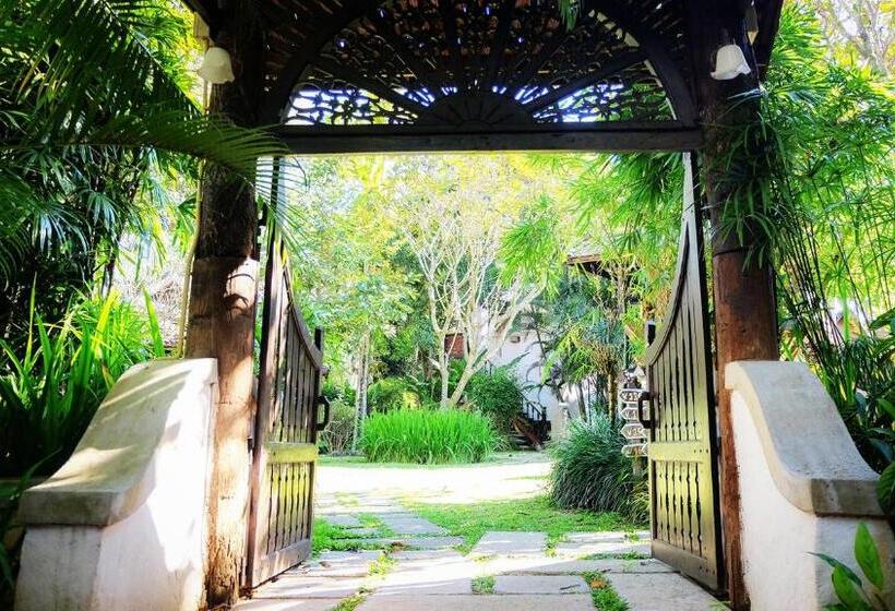 리조트 Pai River Corner