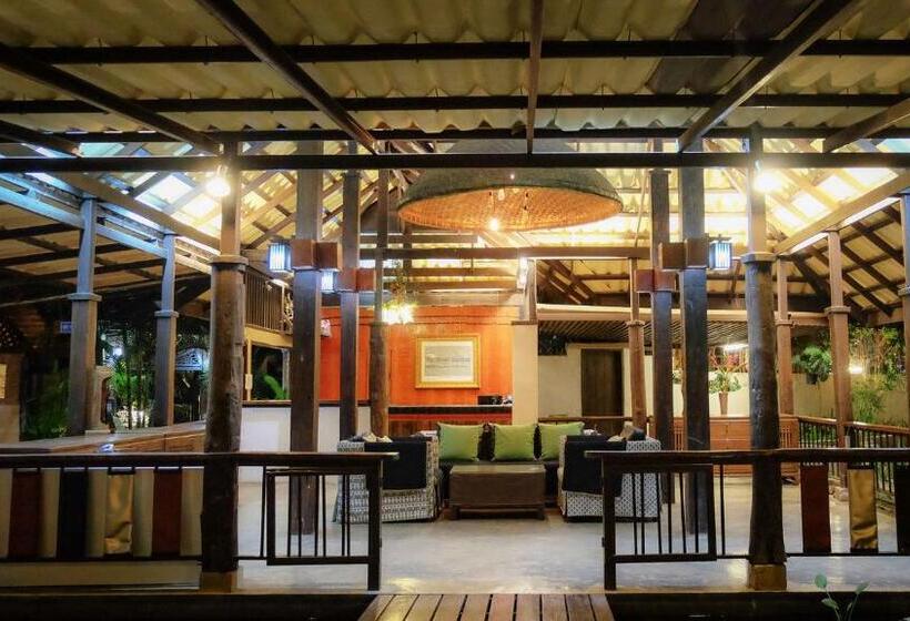 리조트 Pai River Corner