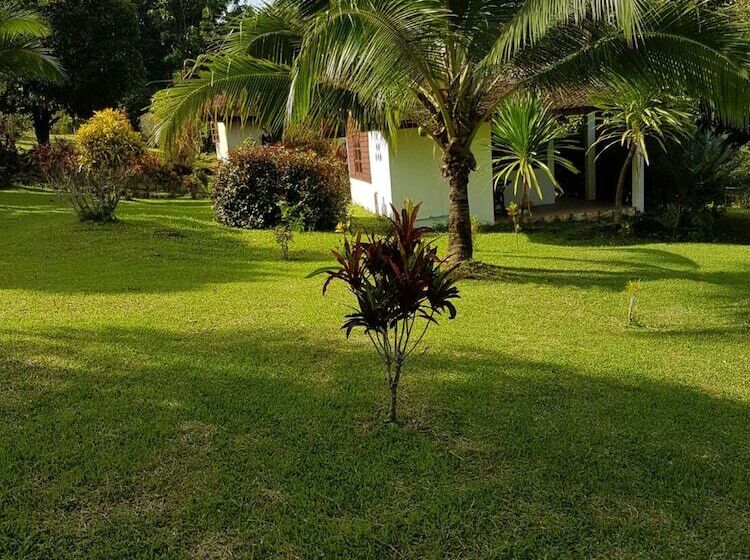 Phanom Bencha Mountain Resort