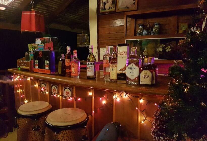 Phanom Bencha Mountain Resort