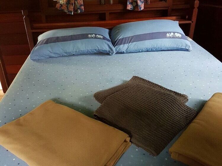 Phanom Bencha Mountain Resort