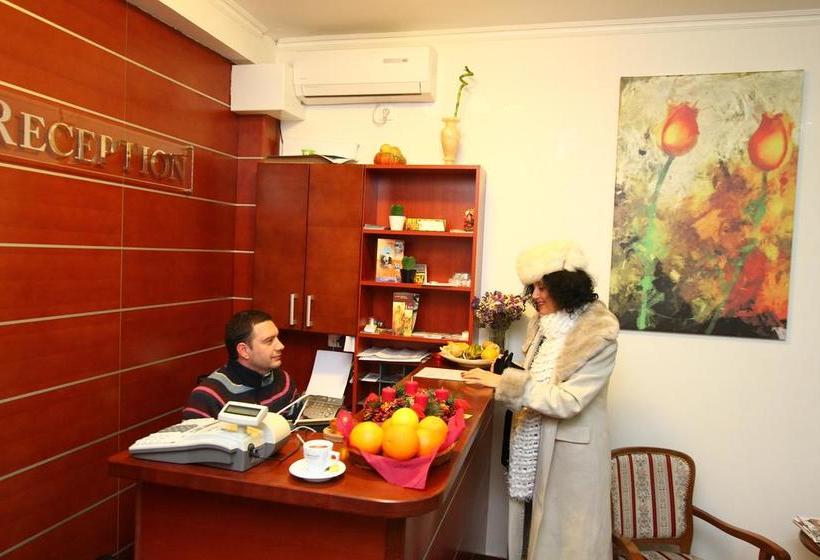 اقامتگاه Guesthouse Villa Inn