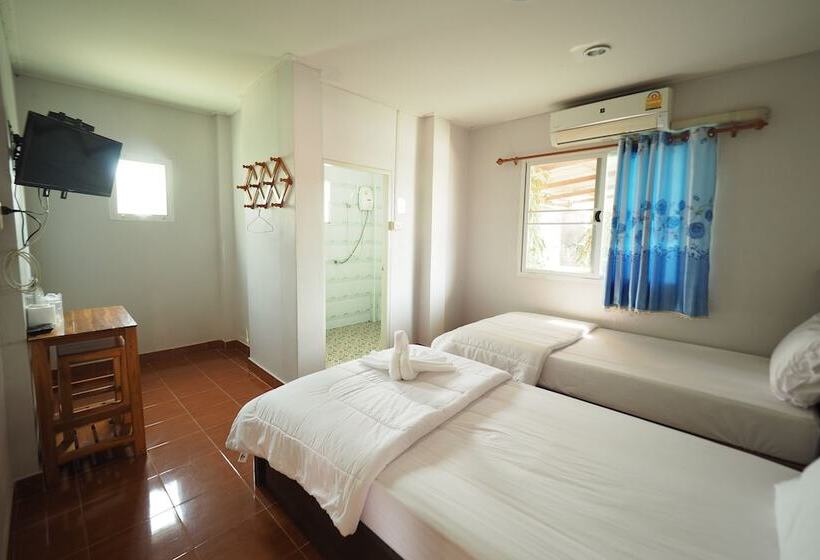 منتجع Chuan Chom Guesthouse