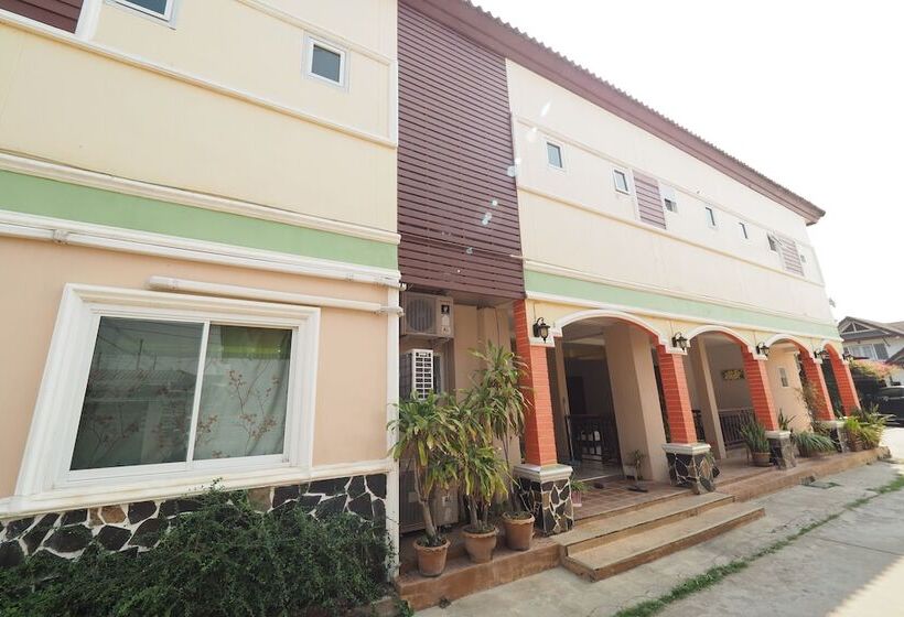 منتجع Chuan Chom Guesthouse