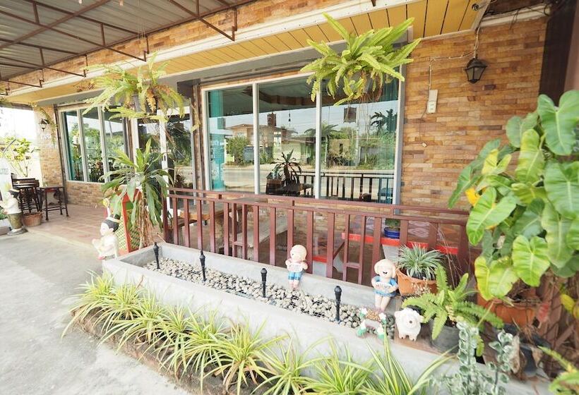 منتجع Chuan Chom Guesthouse