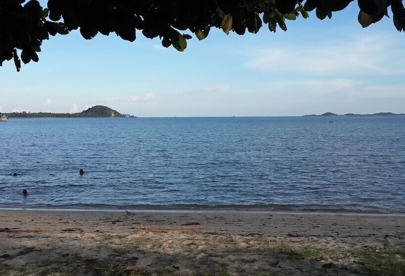 אתר נופש Jinta Beach Bungalow