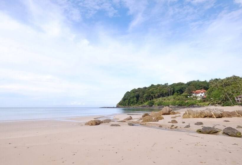 리조트 Lanta Sunmoon Bungalow