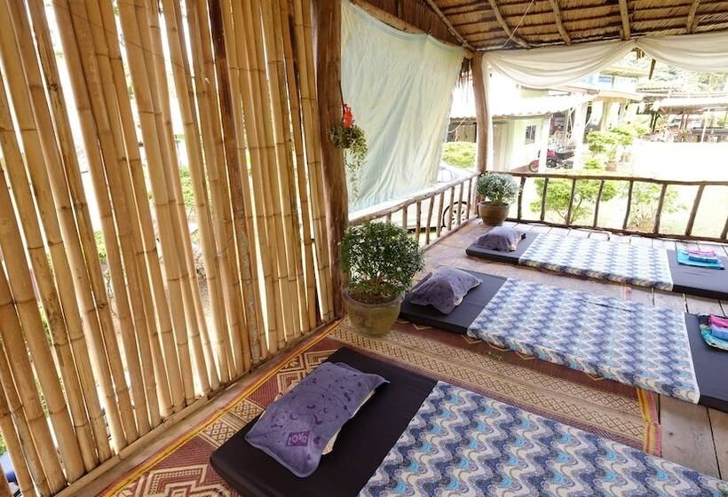 리조트 Lanta Sunmoon Bungalow