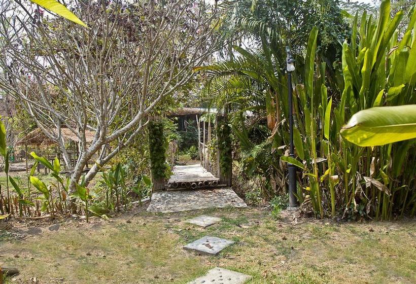 리조트 Pai Bamboo Hut