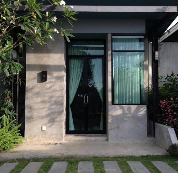 استراحتگاه Sasima Moonlight Villa