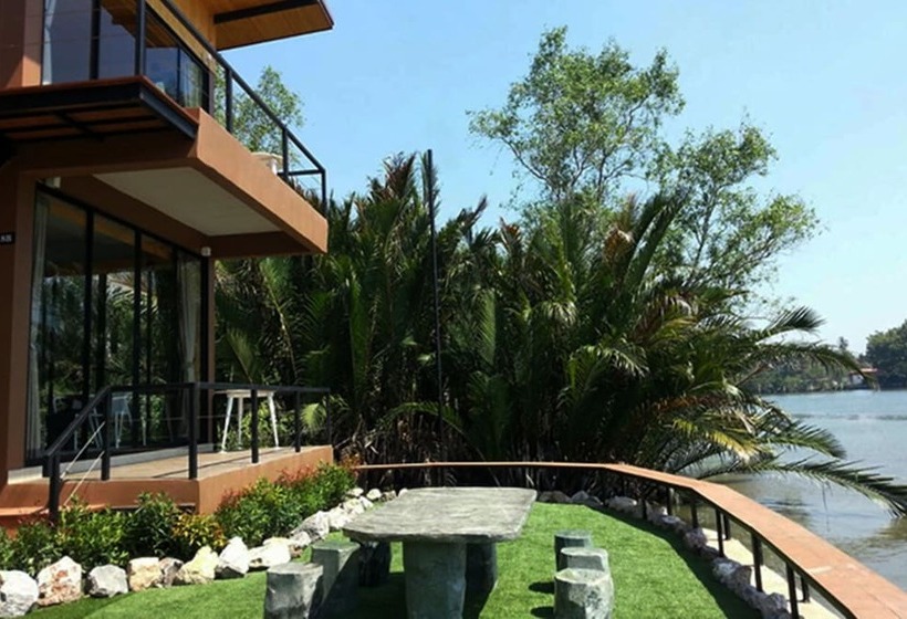 Курорт The Grace Amphawa