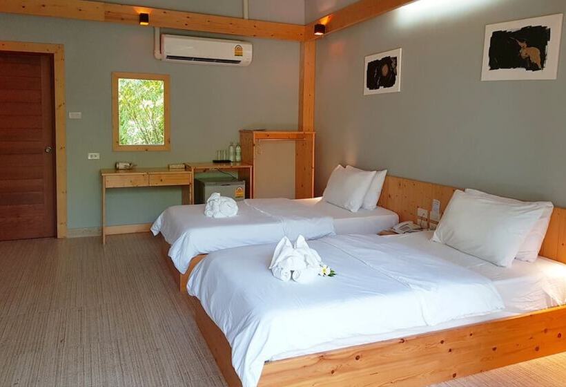 Курорт The Grace Amphawa