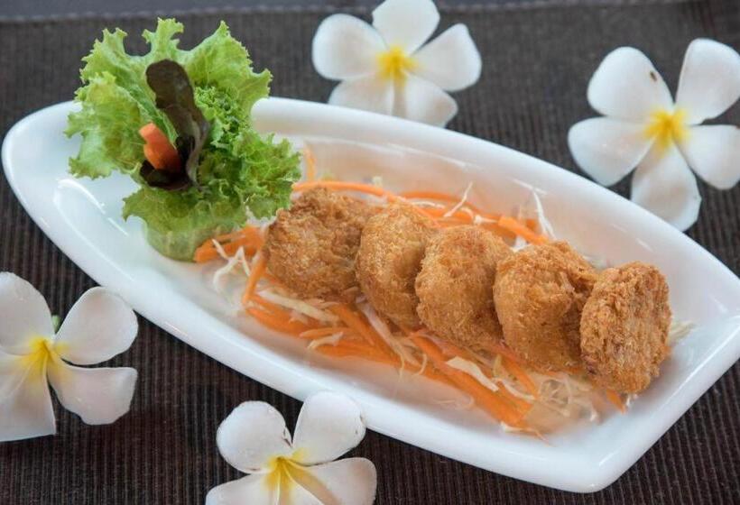 리조트 The Privilege Hotel Ezra Beach Villas