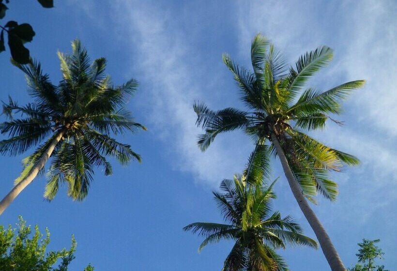 Курорт The Theatre Villa