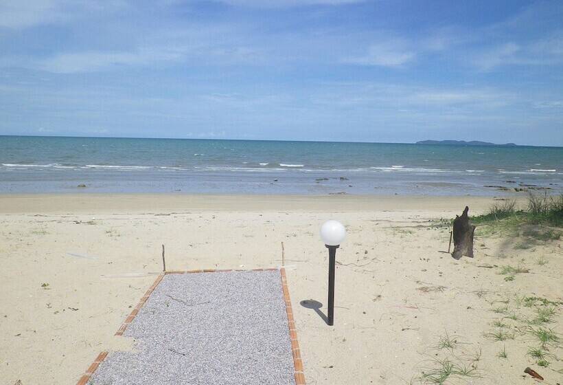 Курорт The Theatre Villa