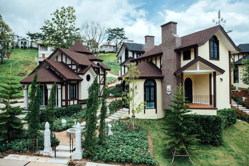 The Bluesky Resort @ Khao Kho