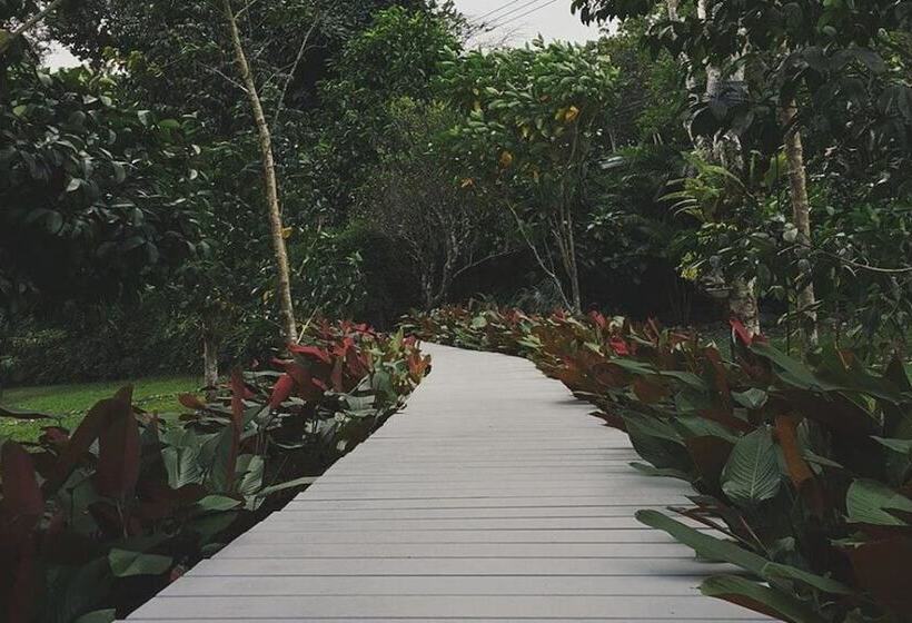 The Hidden Resort & Restaurant