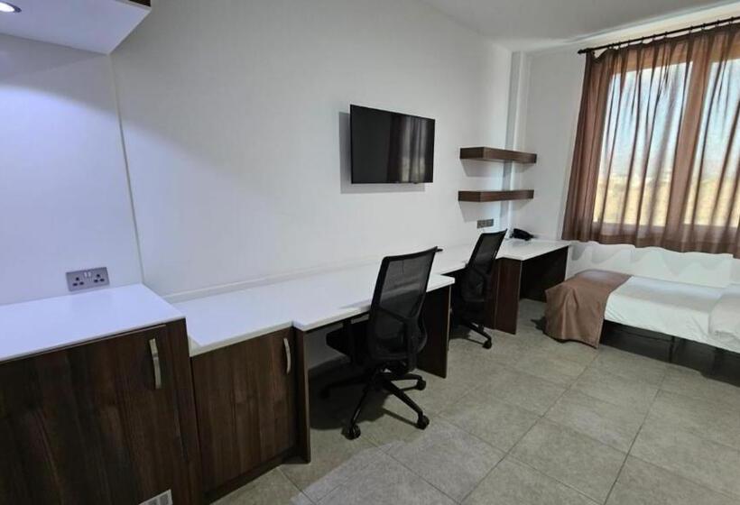 בית מלון כפרי Dorana Residence