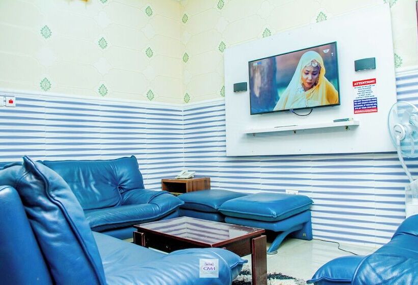 هتل Castle Majestic