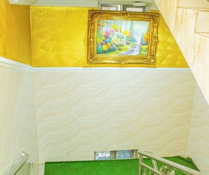 هتل Castle Majestic