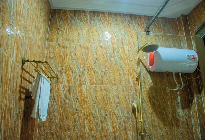 هتل Castle Majestic