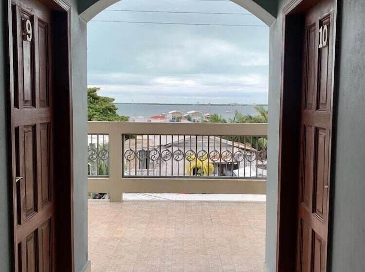 فندق Coastal Bay Suite