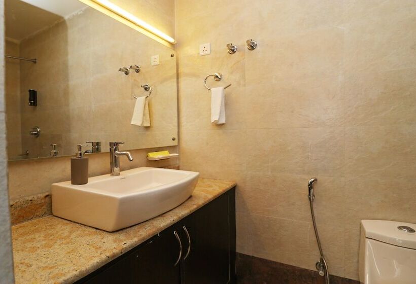 酒店 Super Townhouse Dharamshala Near Norbulingka Institute