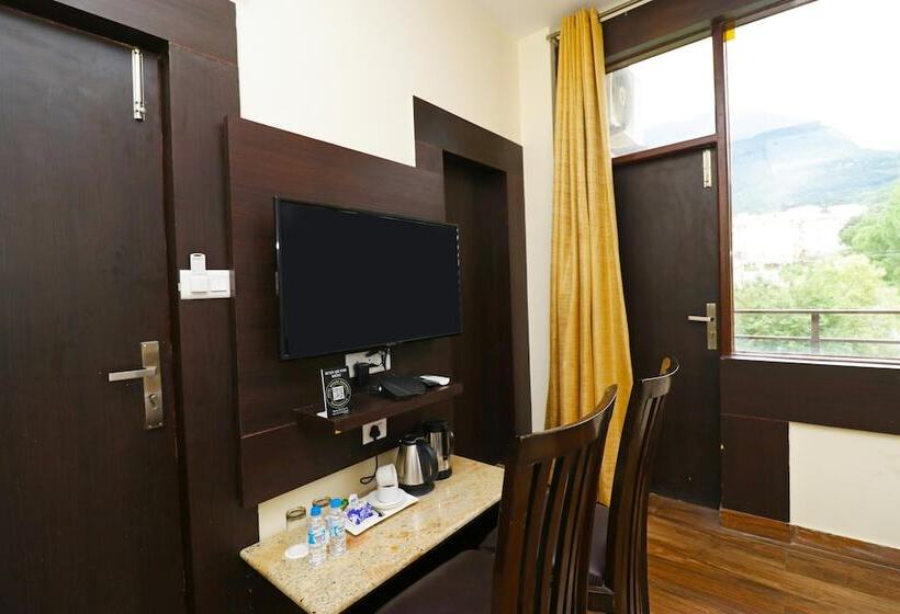 酒店 Super Townhouse Dharamshala Near Norbulingka Institute