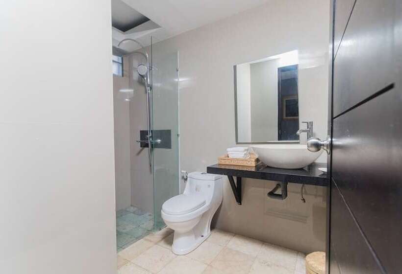 בית מלון כפרי Nawa Sakti Ubud Suite