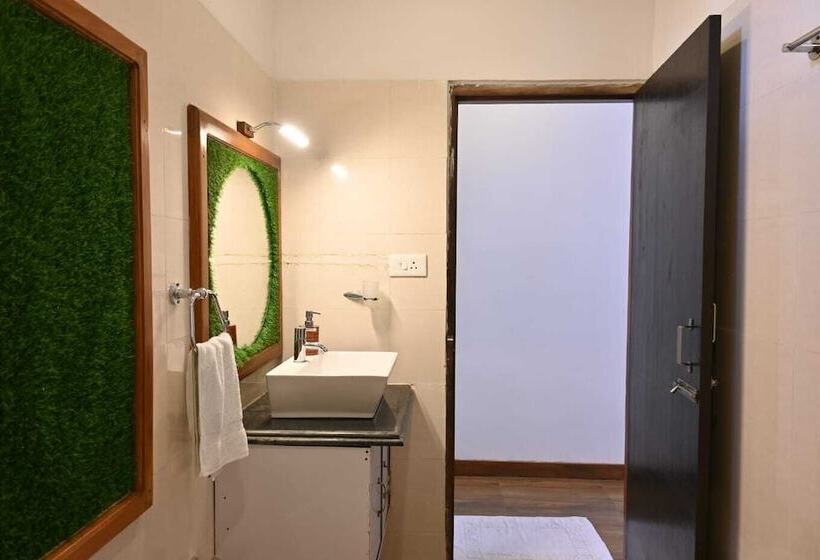 Отель Placid Garden Resort