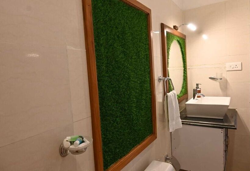 Отель Placid Garden Resort