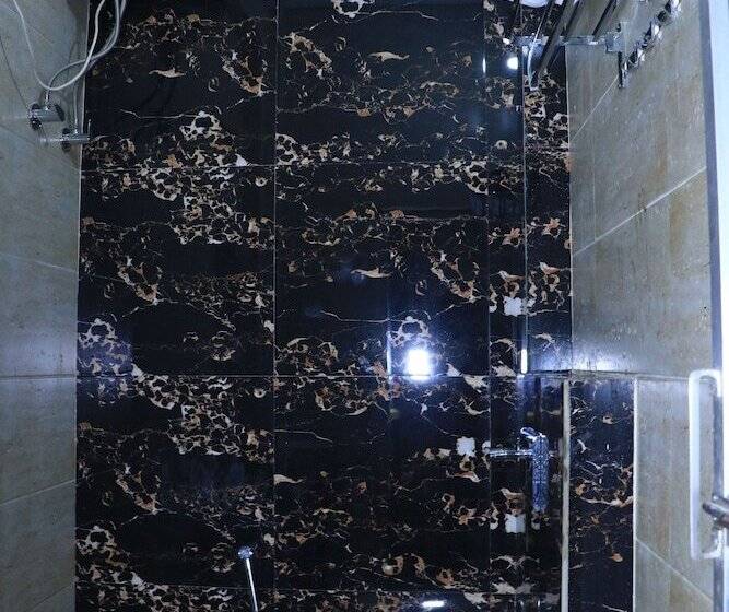 酒店 Rajat Residency