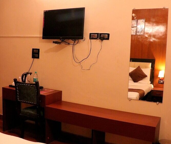 酒店 Rajat Residency