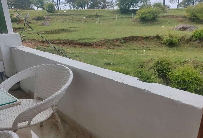 فندق Sahebs Castle Mcleodganj