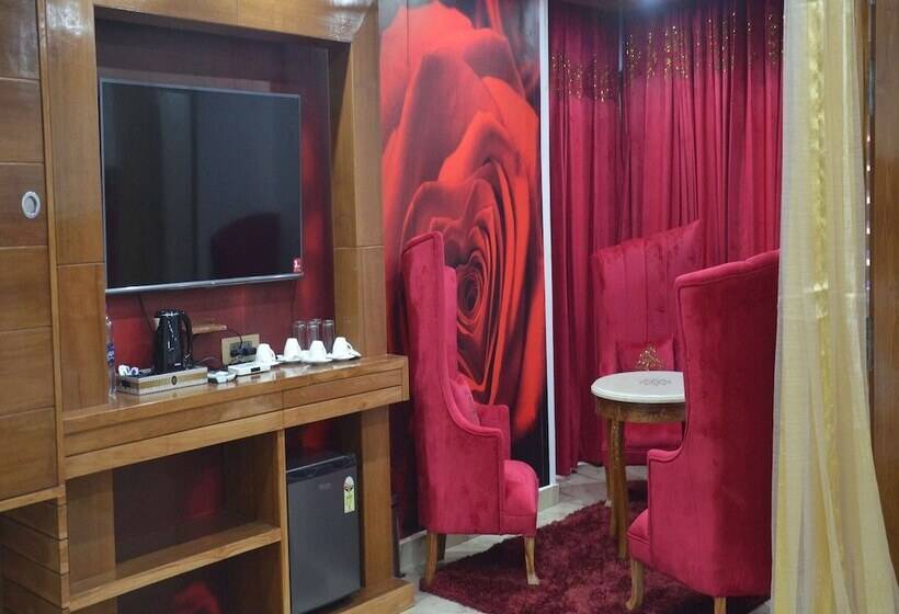 فندق Sahebs Castle Mcleodganj