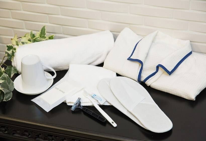 فندق Station Tajima