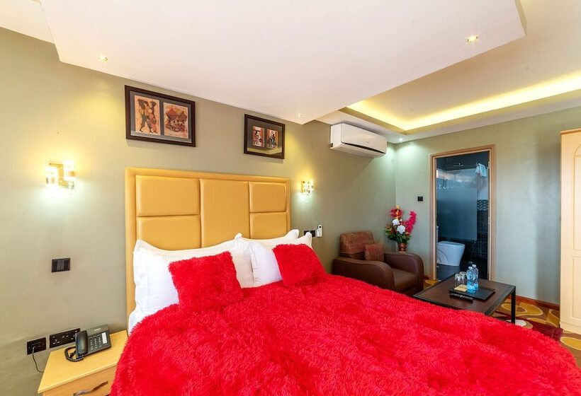 Afro Park Hotel And Health Club