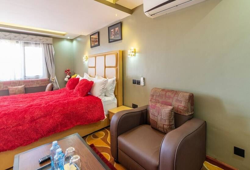 Afro Park Hotel And Health Club