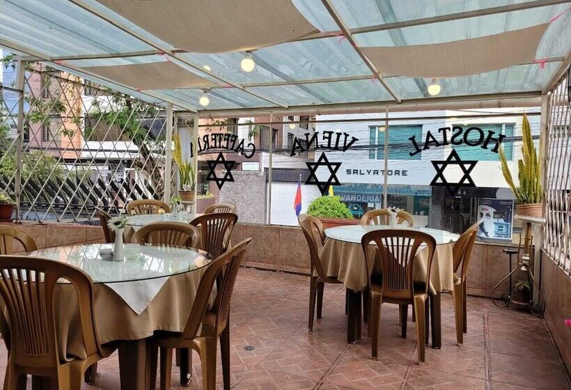 Herberge Hostal Viena