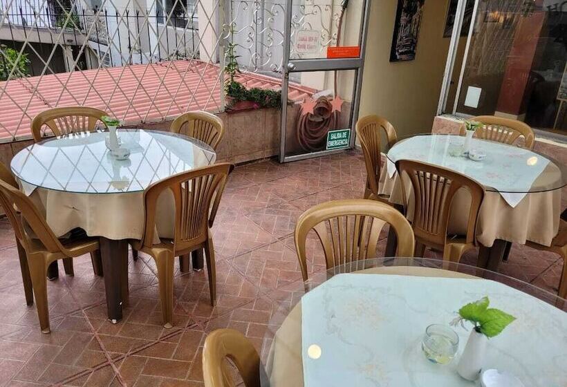 Herberge Hostal Viena