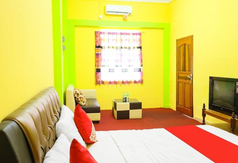 酒店 Penginapan Sulthan Penyengat Syariah By Oyo