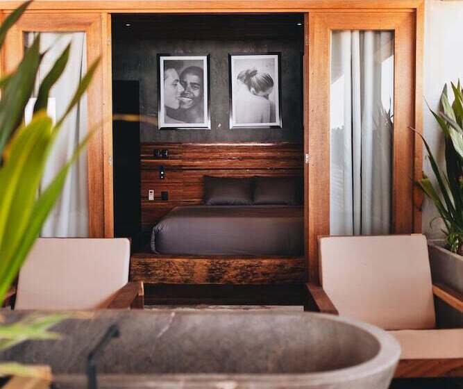 Naked Hotel Zipolite