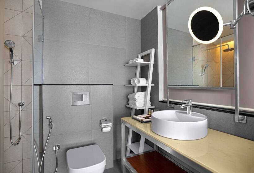 Отель De Mandarin Goa