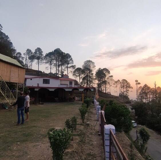 בית מלון כפרי Hinval Valley View