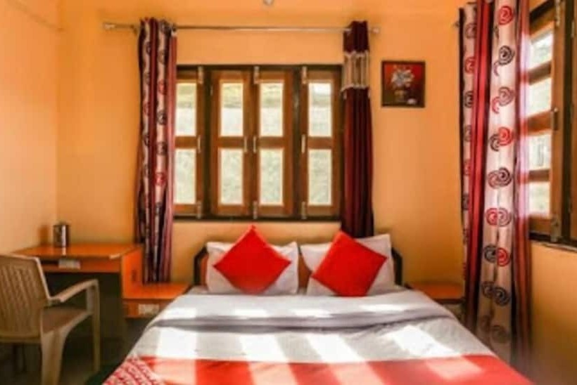 בית מלון כפרי Hinval Valley View