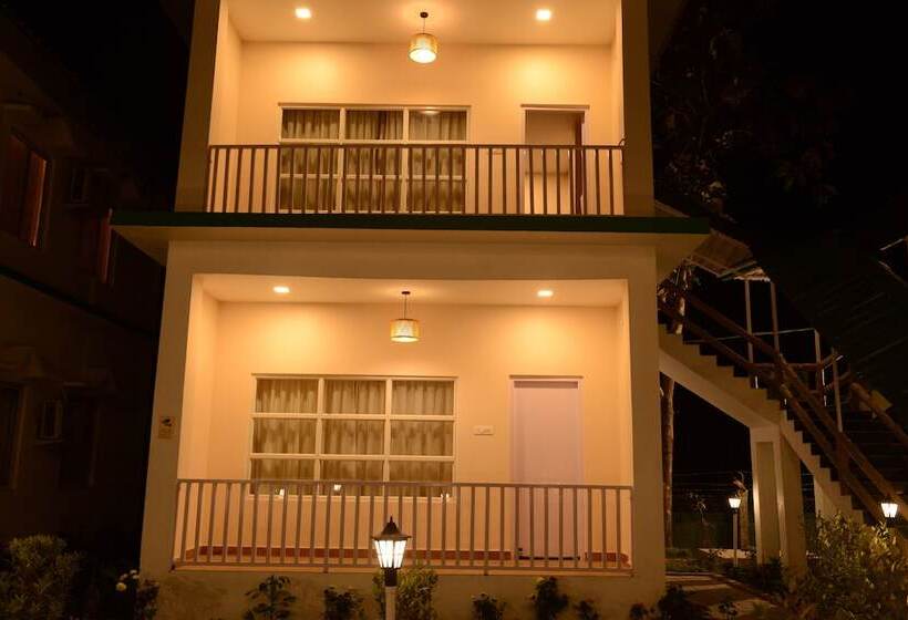 ホテル Jaldapara Forest Tourist Lodge